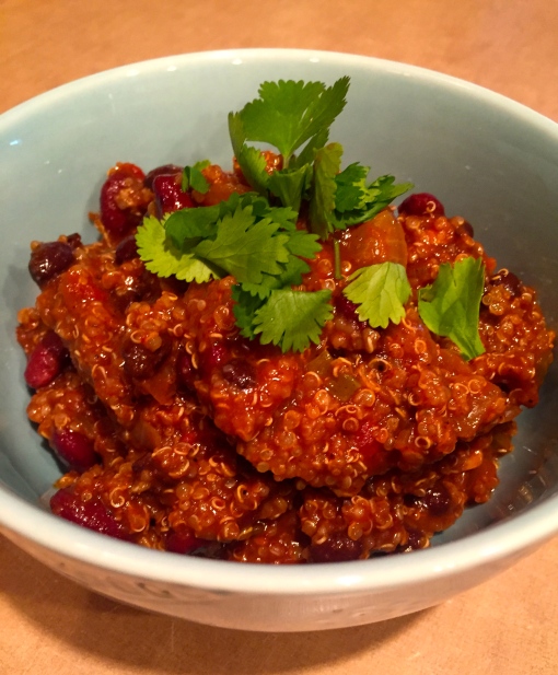 vegan quinoa chili || Journey for Jessi
